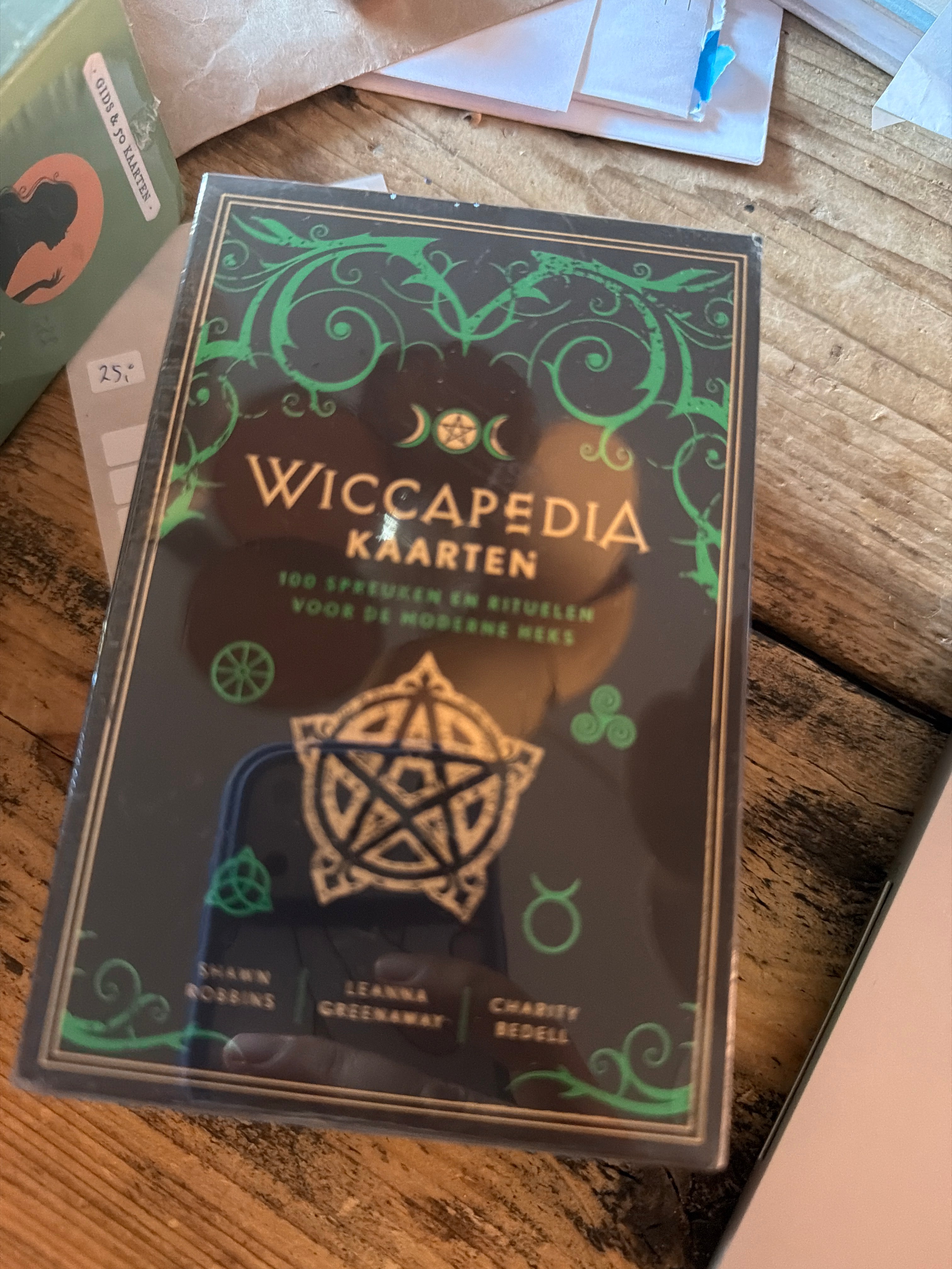 Wiccapedia kaarten spreuken en rituelen