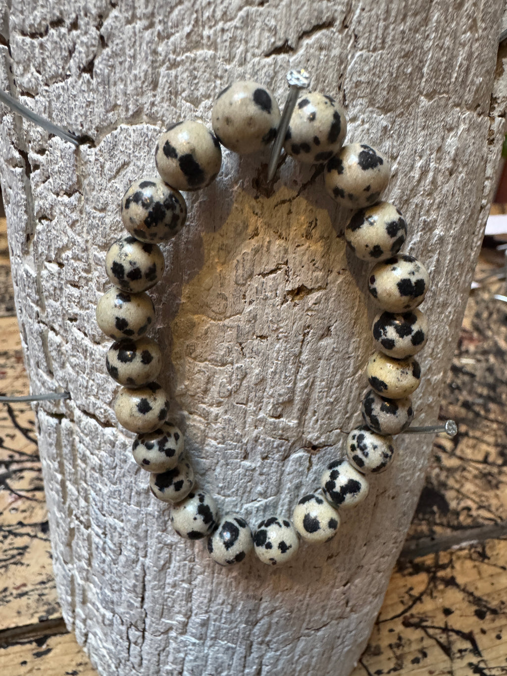 🐾 Dalmatier jaspis armband