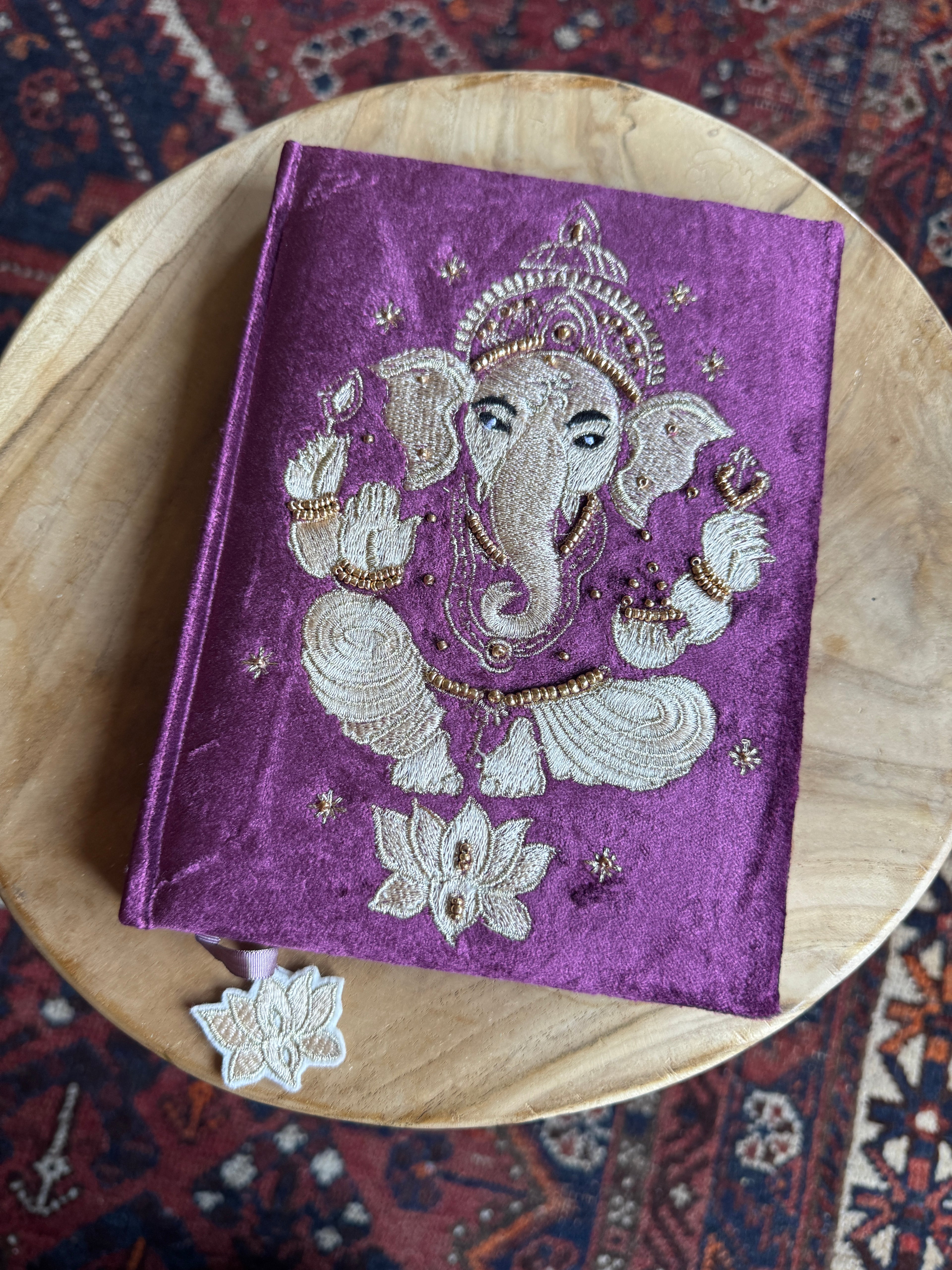 Notitieboek fluweel – Ganesha 💜